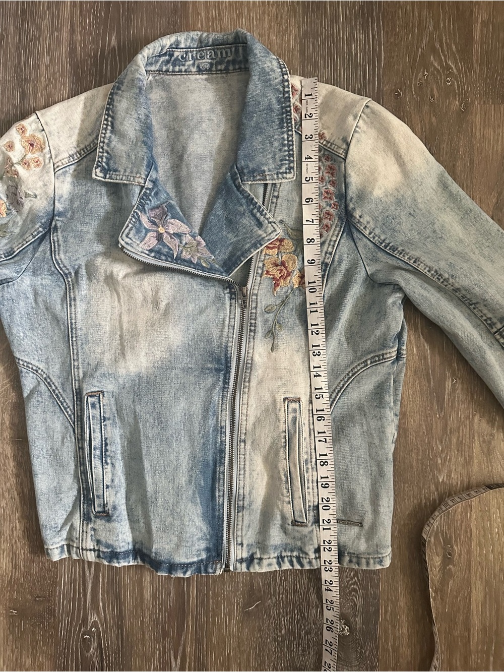 Cream Embroidered Denim Jacket Fits - Picture 12 of 16